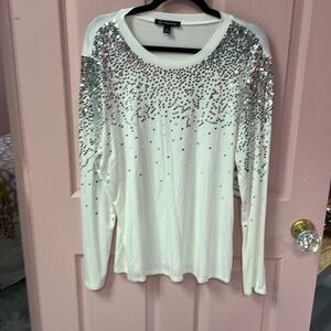 Women’s size XXL cream with silver sequins long sleeve T-shirt nwt